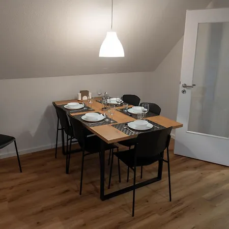 Zoe Apartment *